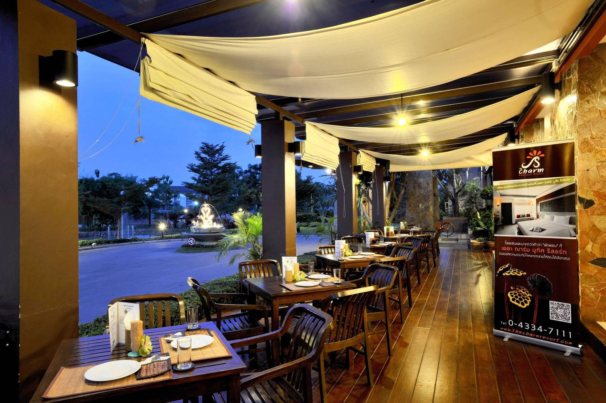 The Charm Boutique Resort Khon Kaen Esterno foto