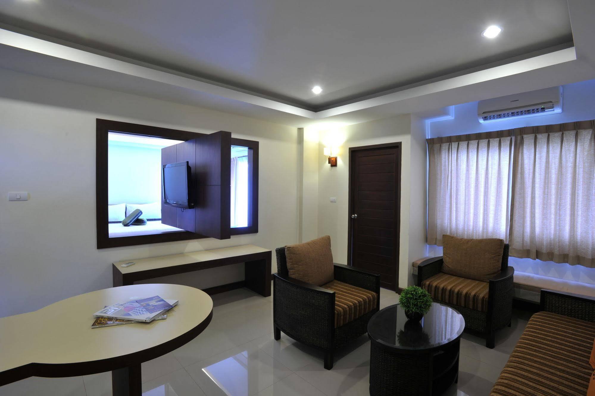The Charm Boutique Resort Khon Kaen Esterno foto