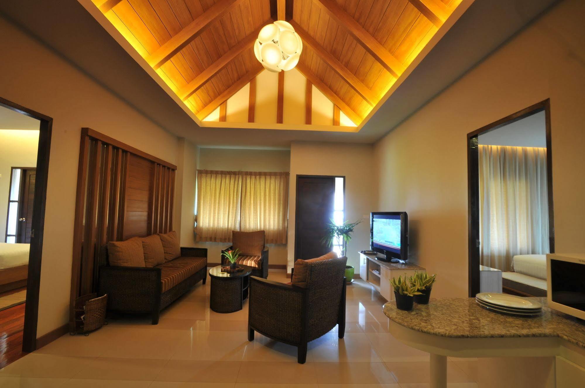 The Charm Boutique Resort Khon Kaen Esterno foto